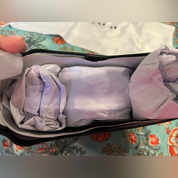 Coach Brooklyn Shoulder Bag 28 - Picture 5 of 5